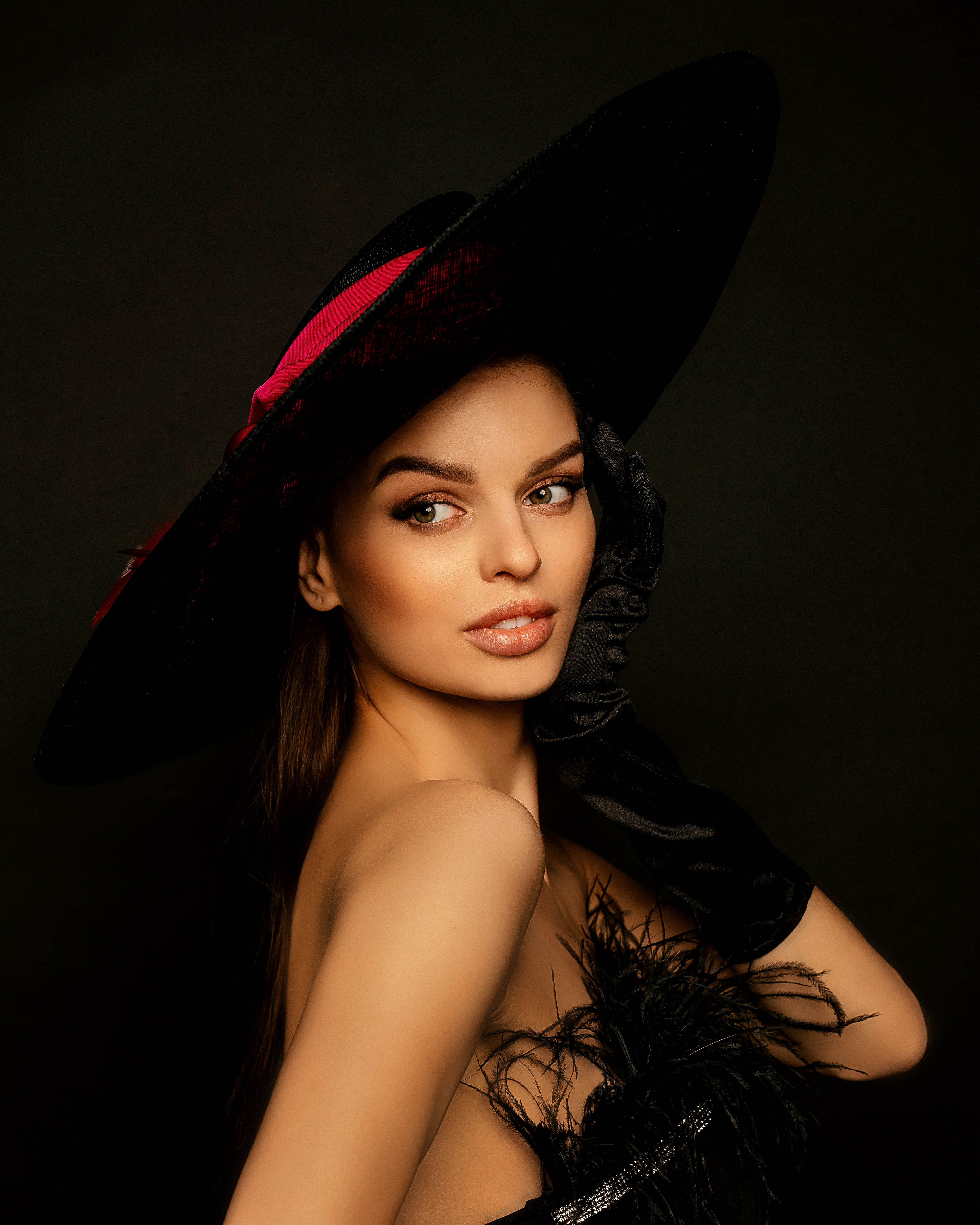 Cocktail hat